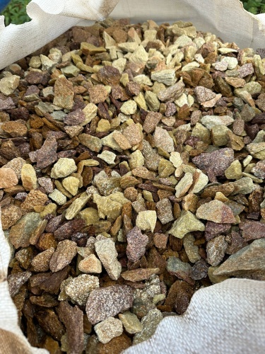 Златолит персиковый декоративная каменная крошка купить в Сахалине