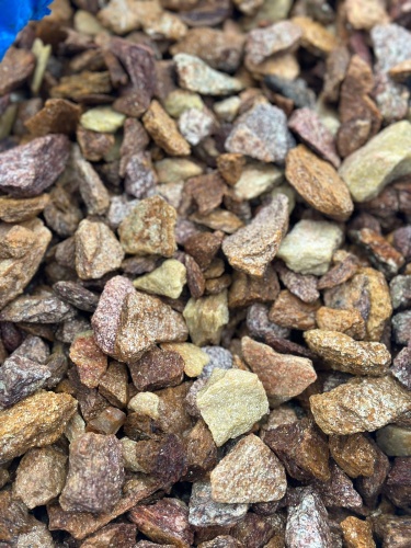 Златолит персиковый декоративная каменная крошка купить в Сахалине