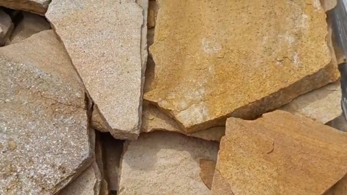Плитняк златолит жёлтый для фасада 1,5-3 см купить в Сахалине