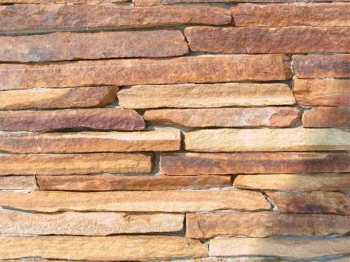 Горбушка златолит золотистый для облицовки купить в Сахалине