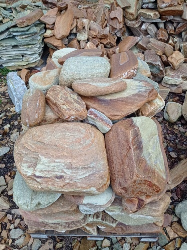 Златолит жёлтый, жёлто-зелёный глыбки и валуны для ланшафтного дизайна купить в Сахалине